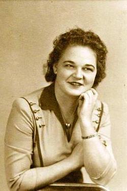 Ruth Moore